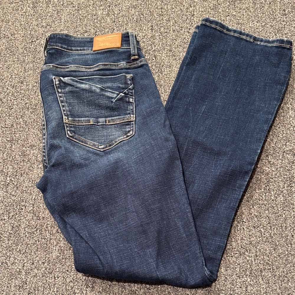 BKE Payton tailored bootcut 26 x 31.5 jeans